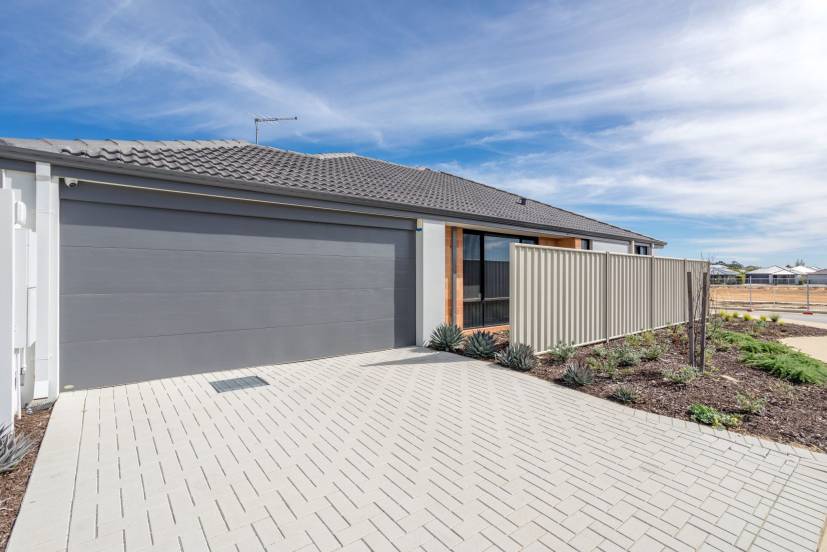 47 Greenpoint Way, HILBERT, WA 6112 AUS