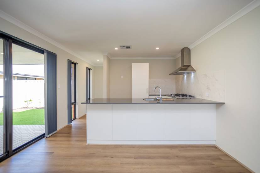 47 Greenpoint Way, HILBERT, WA 6112 AUS