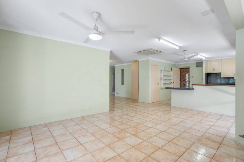 12 Tinsley Close, ATWELL, WA 6164 AUS