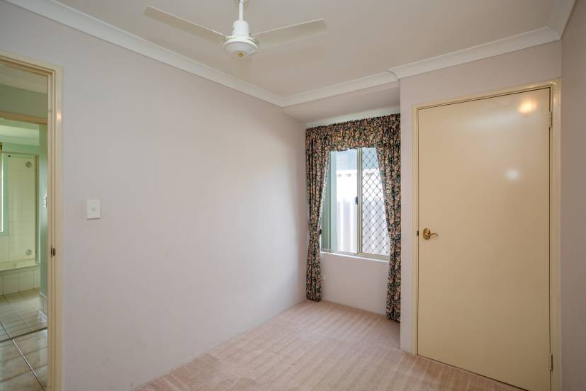 12 Tinsley Close, ATWELL, WA 6164 AUS