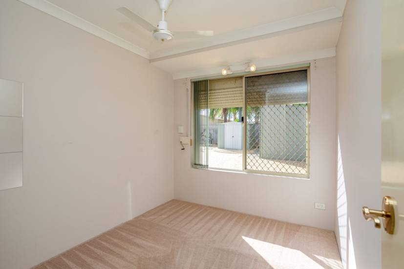 12 Tinsley Close, ATWELL, WA 6164 AUS