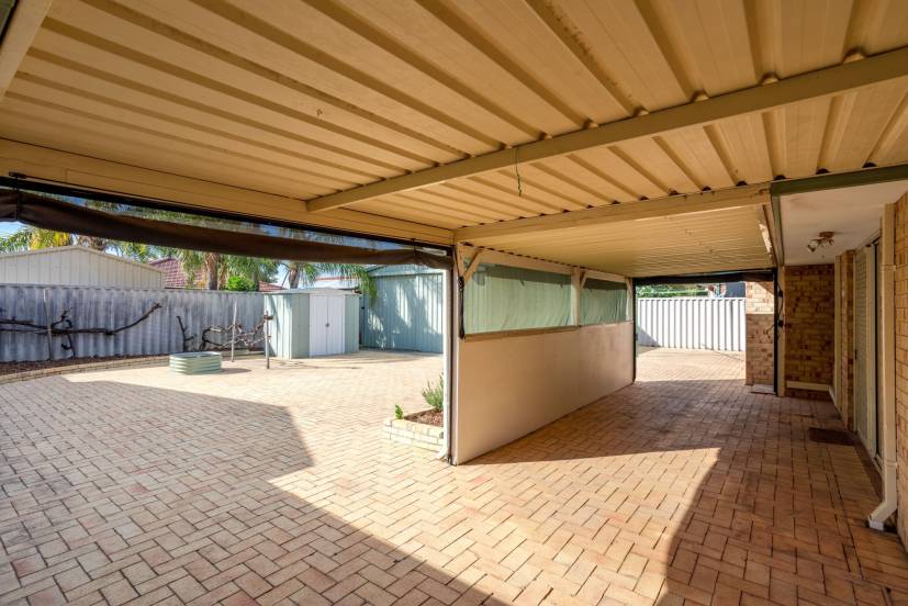 12 Tinsley Close, ATWELL, WA 6164 AUS