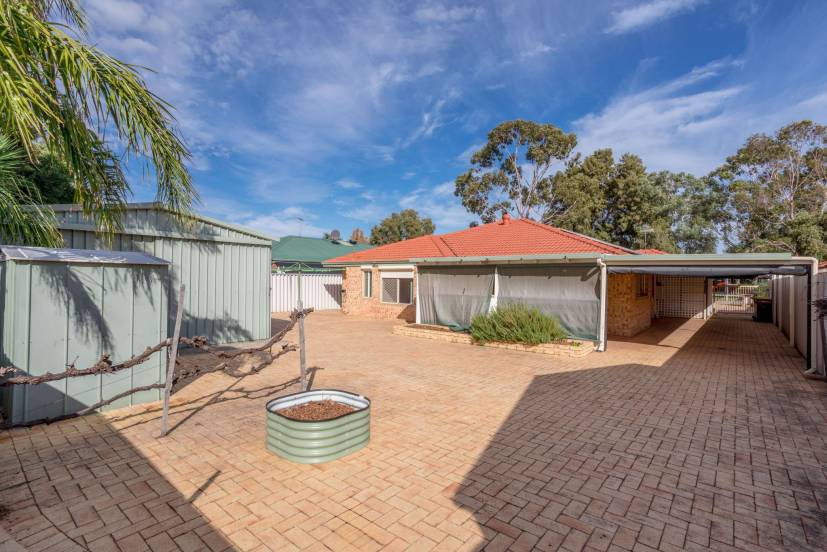 12 Tinsley Close, ATWELL, WA 6164 AUS