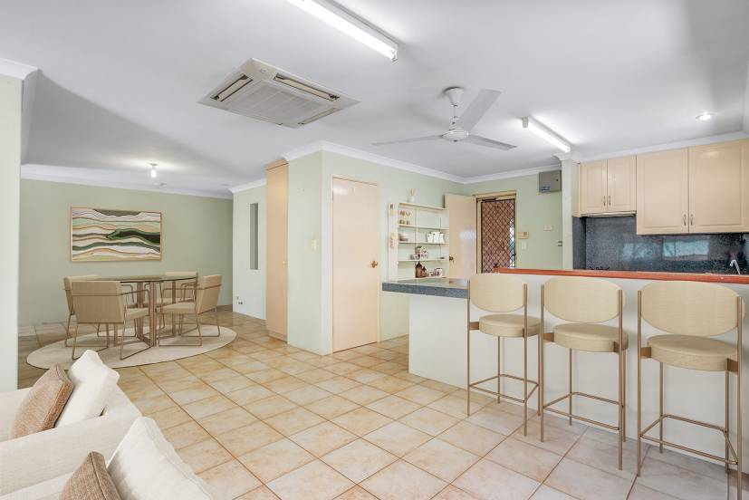 12 Tinsley Close, ATWELL, WA 6164 AUS