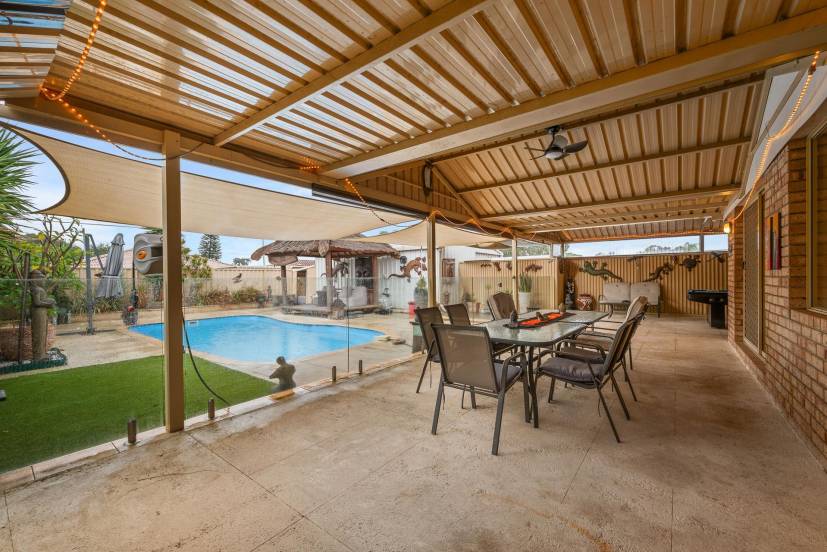 16 Swingler Way, GOSNELLS, WA 6110 AUS