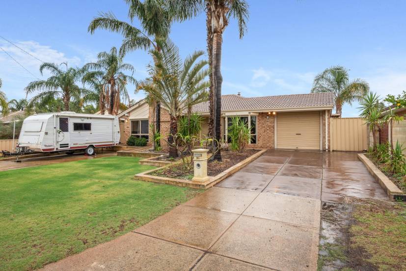 16 Swingler Way, GOSNELLS, WA 6110 AUS