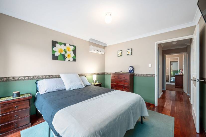 16 Swingler Way, GOSNELLS, WA 6110 AUS