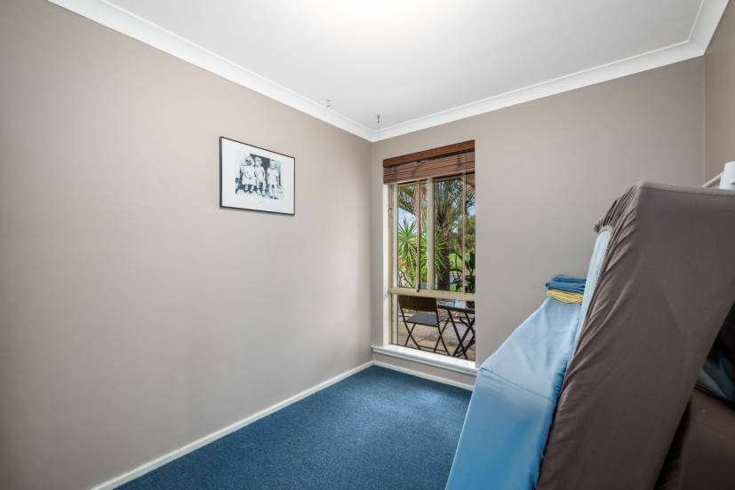 16 Swingler Way, GOSNELLS, WA 6110 AUS