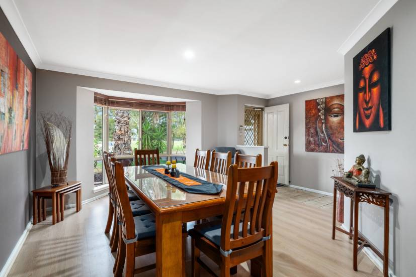 16 Swingler Way, GOSNELLS, WA 6110 AUS