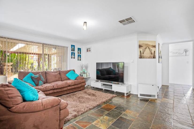 65 Huntingdale Road, HUNTINGDALE, WA 6110 AUS