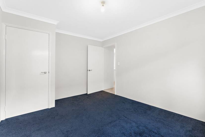 7 Tuff Way, PIARA WATERS, WA 6112 AUS