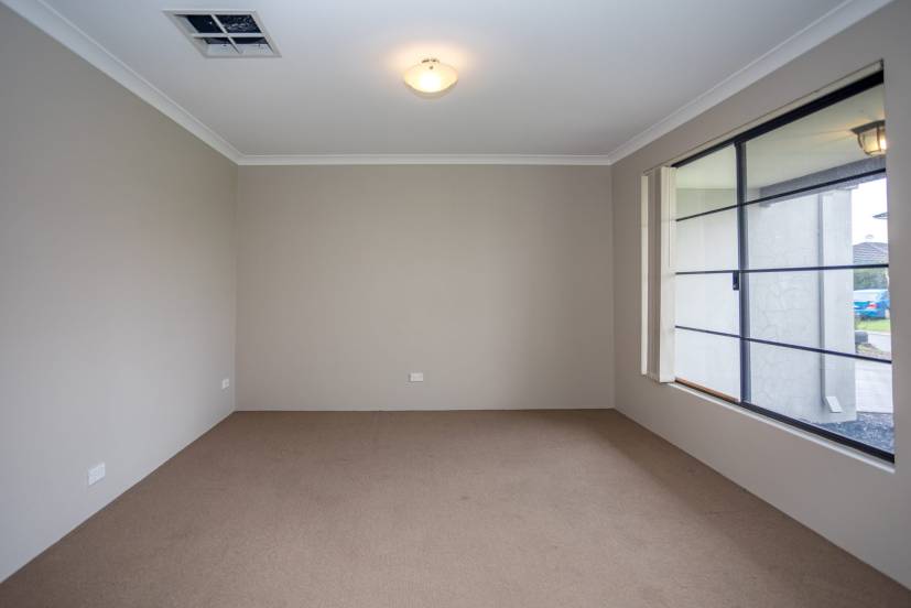 6 Hogan Place, SOUTHERN RIVER, WA 6110 AUS
