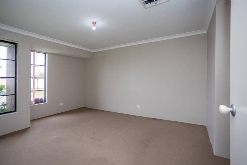 6 Hogan Place, SOUTHERN RIVER, WA 6110 AUS