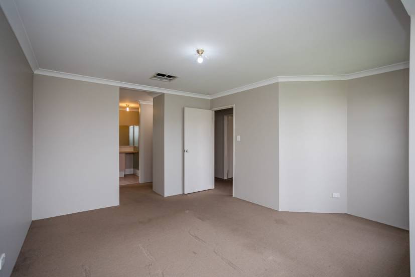 6 Hogan Place, SOUTHERN RIVER, WA 6110 AUS
