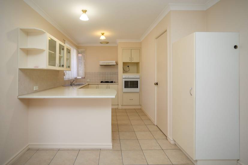 9/7 Lester Drive, THORNLIE, WA 6108 AUS