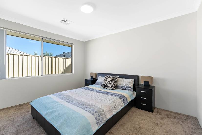 38 Hardey East Road, WATTLE GROVE, WA 6107 AUS