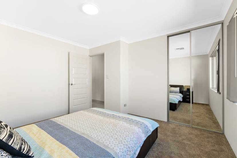 38 Hardey East Road, WATTLE GROVE, WA 6107 AUS