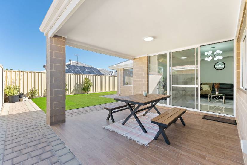 38 Hardey East Road, WATTLE GROVE, WA 6107 AUS