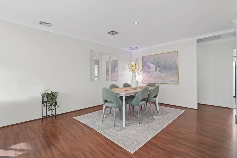 13 Napoli Avenue, PIARA WATERS, WA 6112 AUS