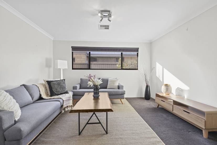 13 Napoli Avenue, PIARA WATERS, WA 6112 AUS