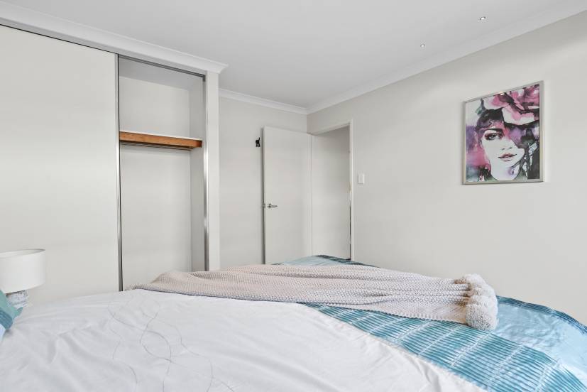 13 Napoli Avenue, PIARA WATERS, WA 6112 AUS