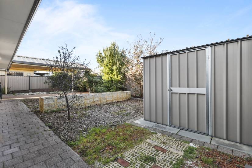 13 Napoli Avenue, PIARA WATERS, WA 6112 AUS