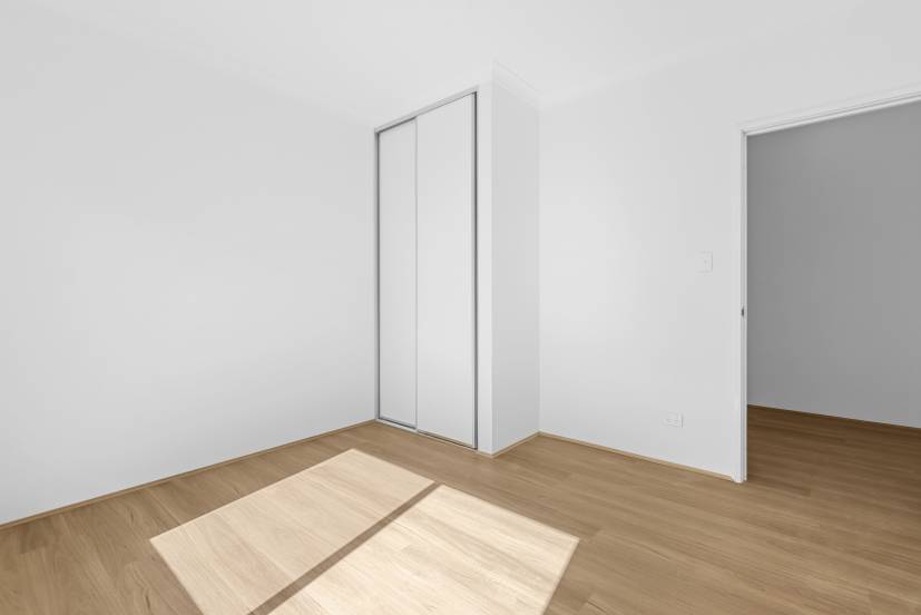 16 Melbourne Loop, HAMMOND PARK, WA 6164 AUS