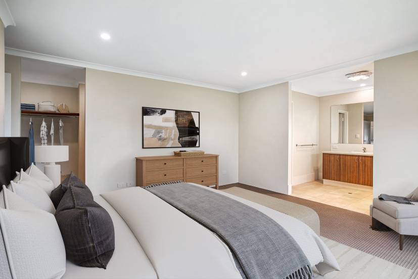 4 Flindell Way, PIARA WATERS, WA 6112 AUS