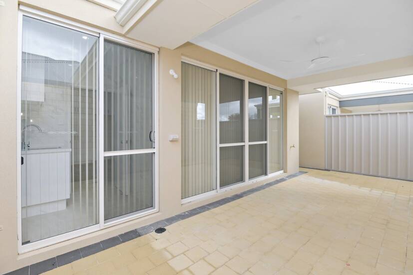 22B Streatham Street, BECKENHAM, WA 6107 AUS