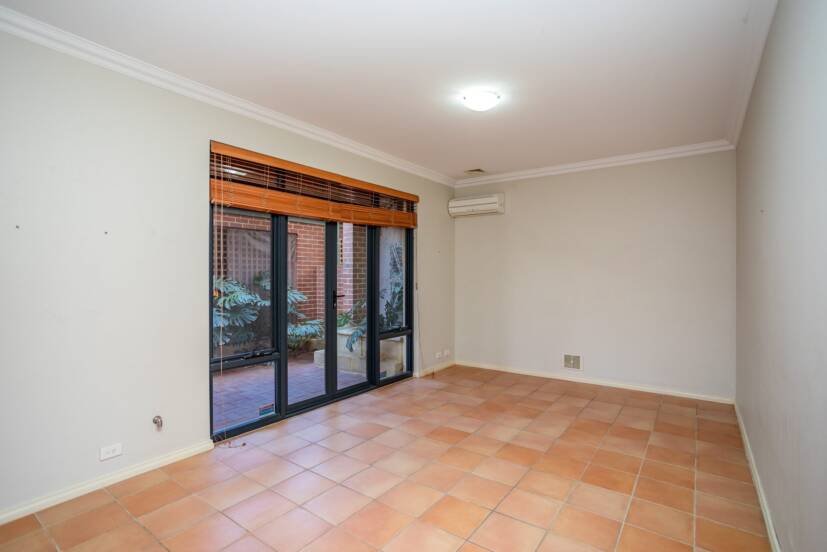 7/148 Forrest Street, FREMANTLE, WA 6160 AUS