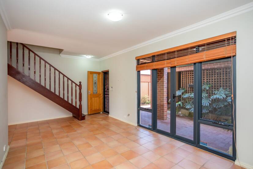 7/148 Forrest Street, FREMANTLE, WA 6160 AUS