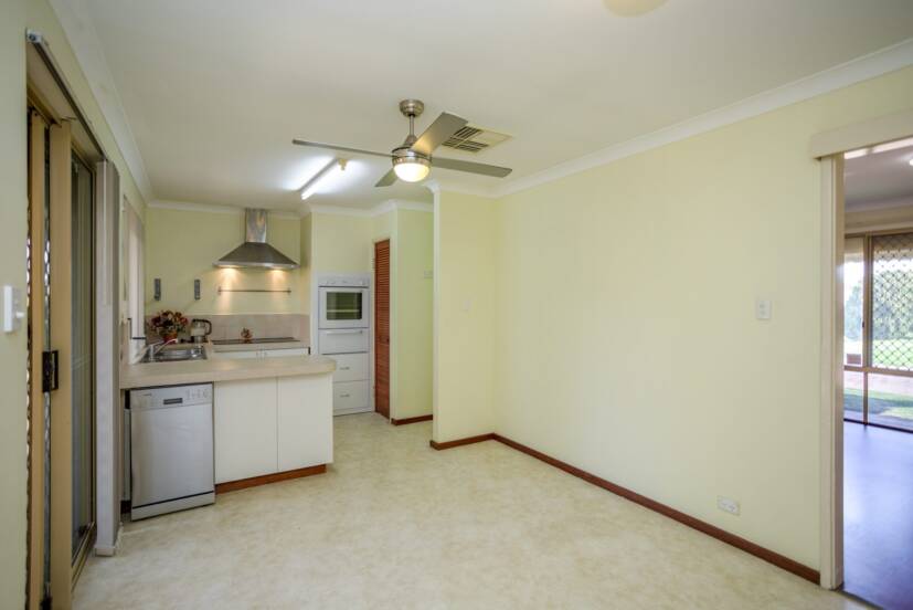 2/17 Attfield Street, MADDINGTON, WA 6109 AUS