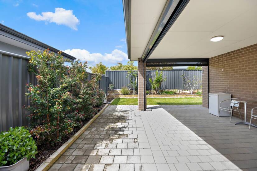 105 Bellas Circuit, PIARA WATERS, WA 6112 AUS