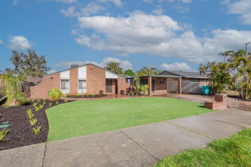 25 Storey Road, THORNLIE, WA 6108 AUS