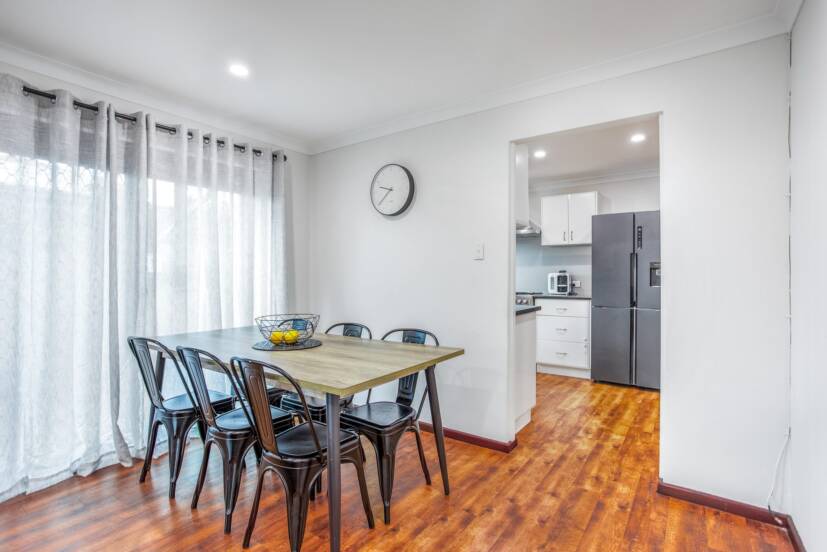 25 Storey Road, THORNLIE, WA 6108 AUS