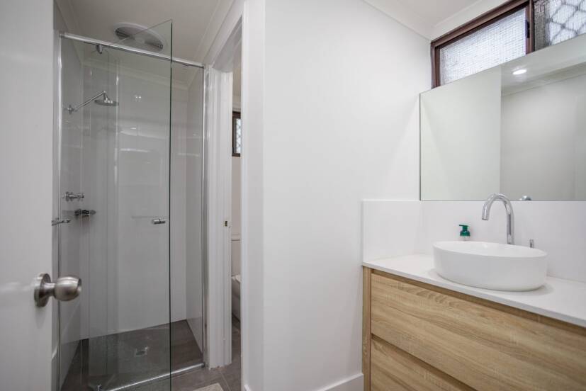 25 Storey Road, THORNLIE, WA 6108 AUS