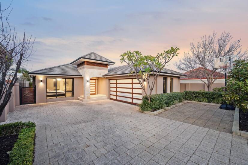 55 Gladstone Road, RIVERVALE, WA 6103 AUS