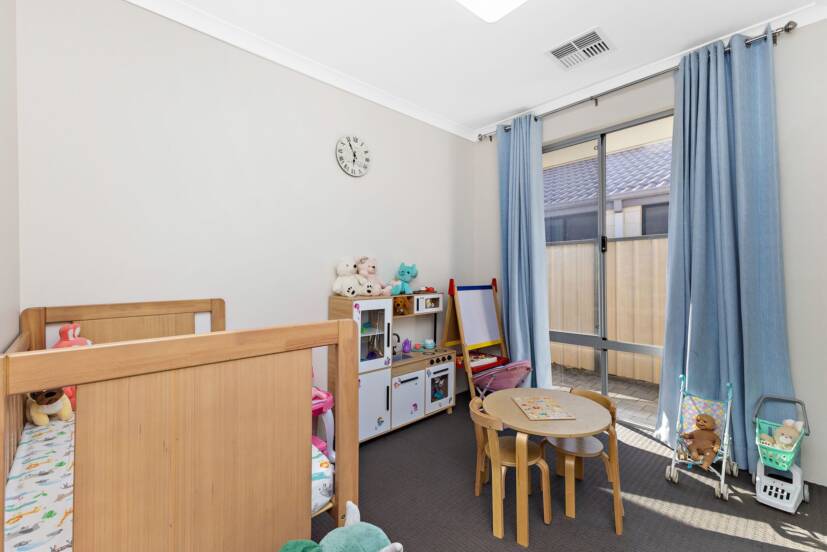 1 Torino Crescent, PIARA WATERS, WA 6112 AUS