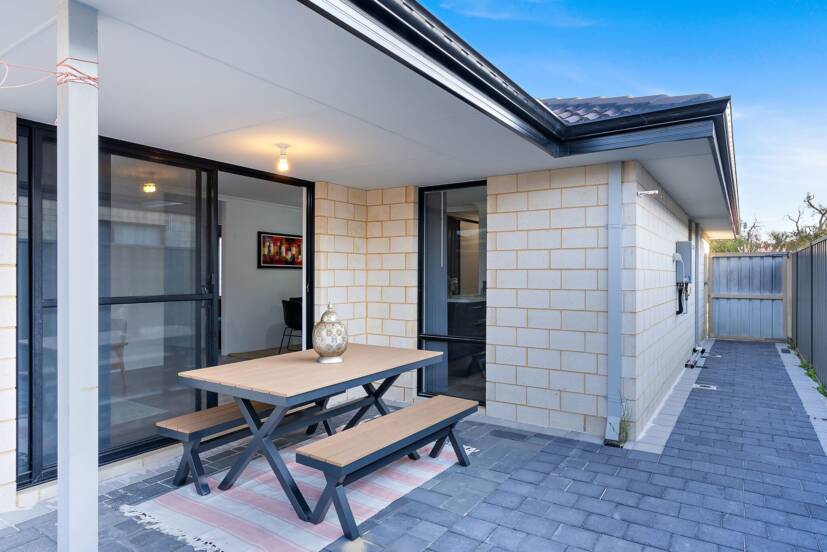 49 Piara Drive, PIARA WATERS, WA 6112 AUS