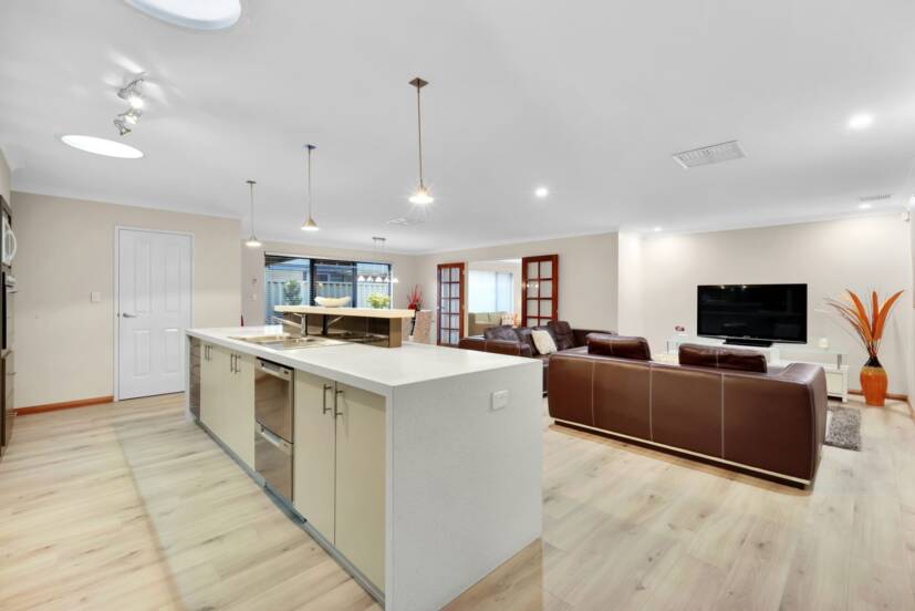 22 Turtledove Road, HARRISDALE, WA 6112 AUS