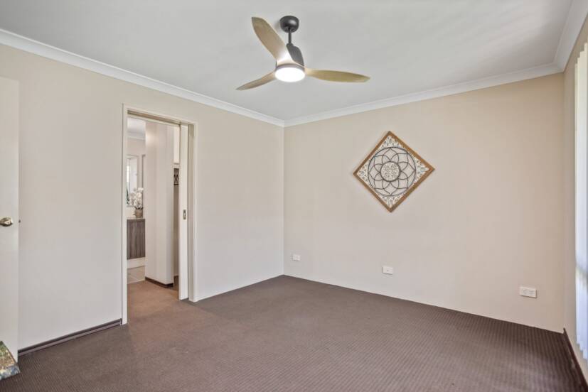 9 Bloomsbury Way, HARRISDALE, WA 6112 AUS
