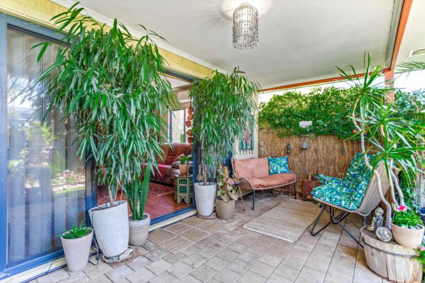 9 Bloomsbury Way, HARRISDALE, WA 6112 AUS