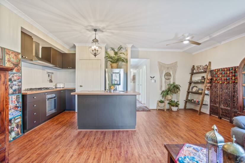 9 Bloomsbury Way, HARRISDALE, WA 6112 AUS