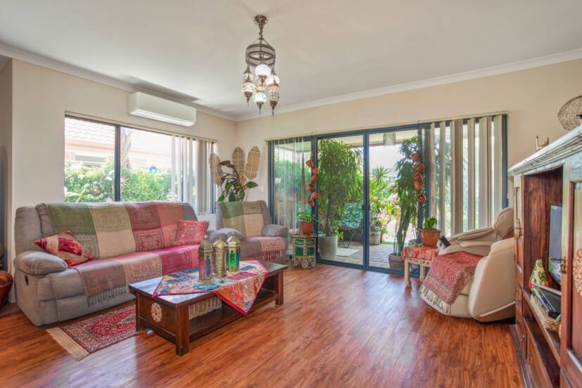 9 Bloomsbury Way, HARRISDALE, WA 6112 AUS