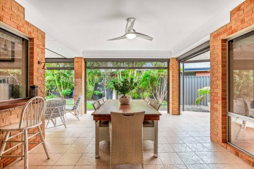 10 Chiara Avenue, HARRISDALE, WA 6112 AUS