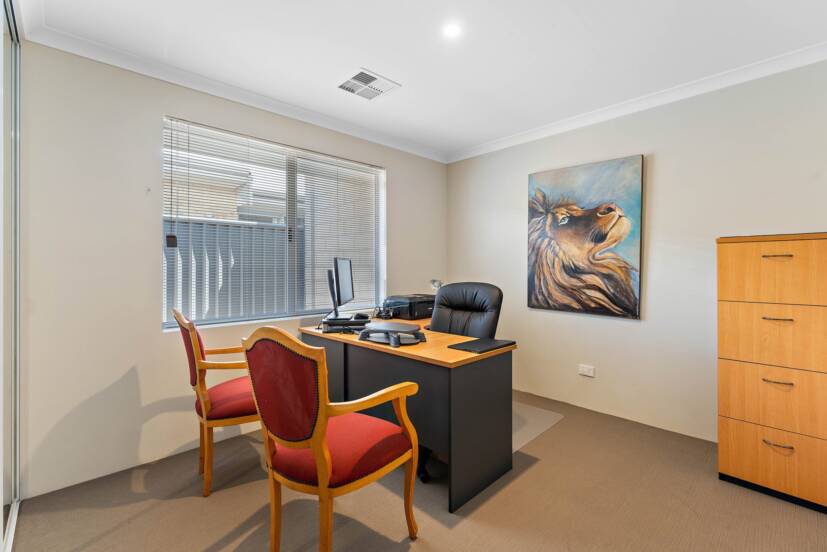 4 Cordata Avenue, WANDI, WA 6167 AUS