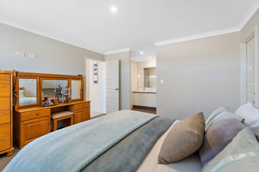 4 Cordata Avenue, WANDI, WA 6167 AUS