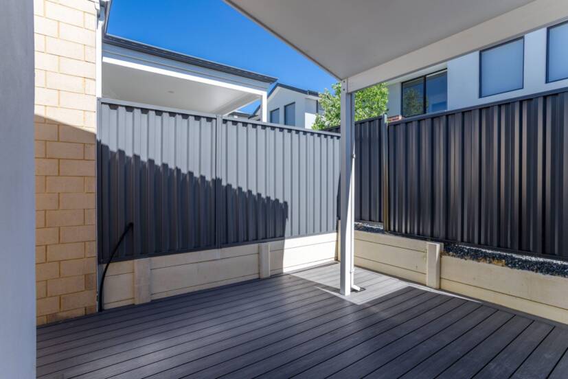 4B Hannibal Street, PALMYRA, WA 6157 AUS