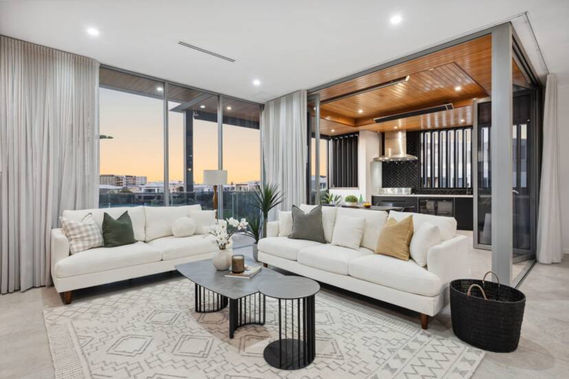 10 Lucretia Circle, NORTH COOGEE, WA 6163 AUS