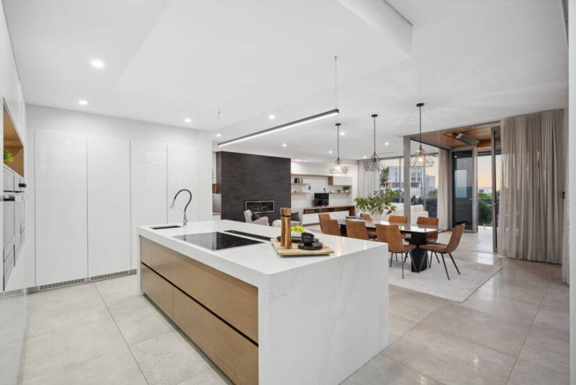 10 Lucretia Circle, NORTH COOGEE, WA 6163 AUS